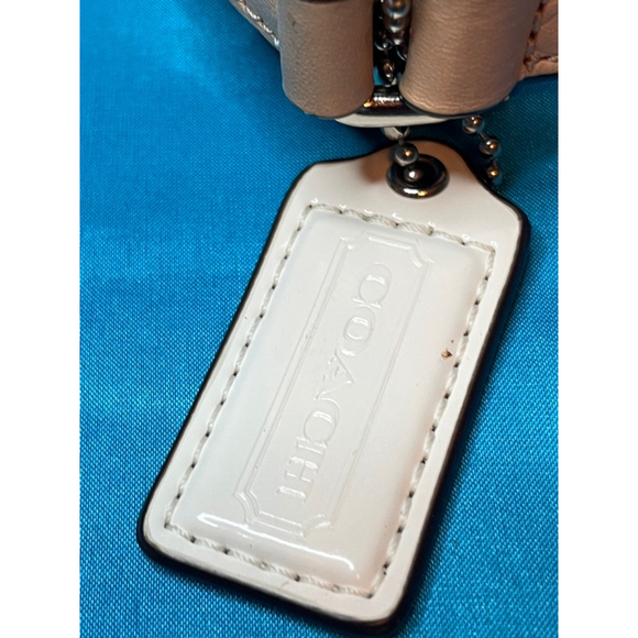 Women's Coach Peyton Dream Crossbody Bag Medium Beige and White Retro look - Picture 5 of 11